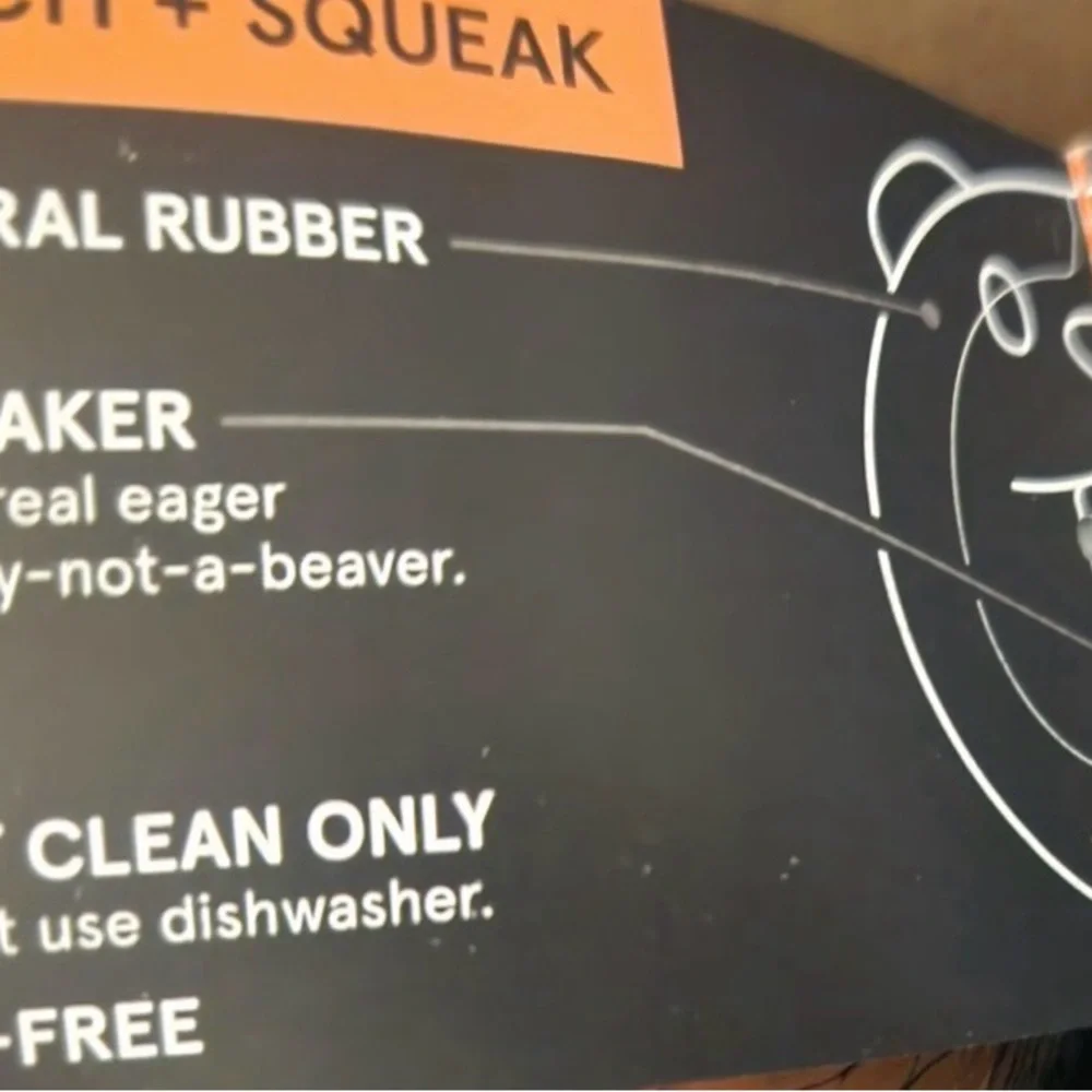Bark Box Super Chewer L Dog toy NEW RICOCHET THE NUTRIA heavy rubber ball